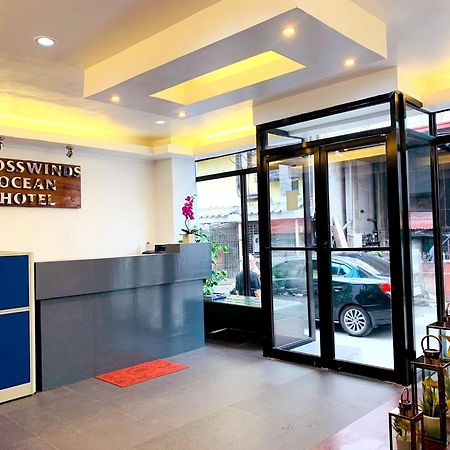 Crosswinds Hotel Paranaque City Екстериор снимка