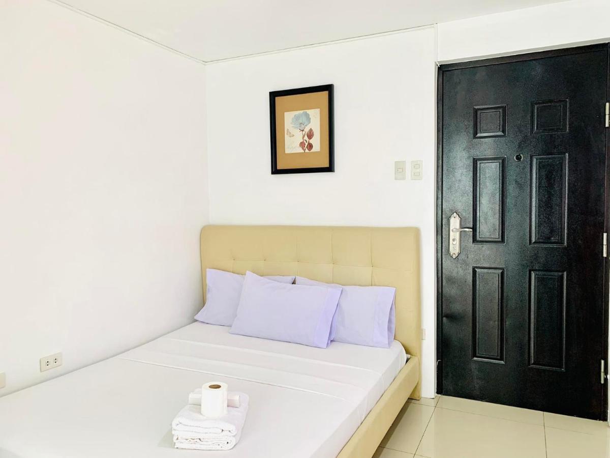 Crosswinds Hotel Paranaque City Екстериор снимка