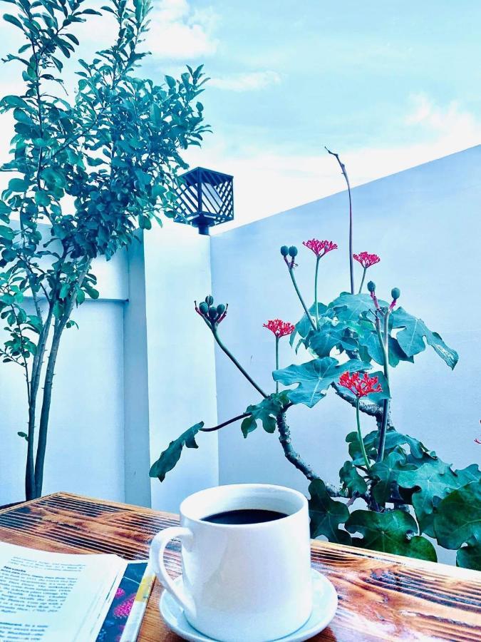 Crosswinds Hotel Paranaque City Екстериор снимка