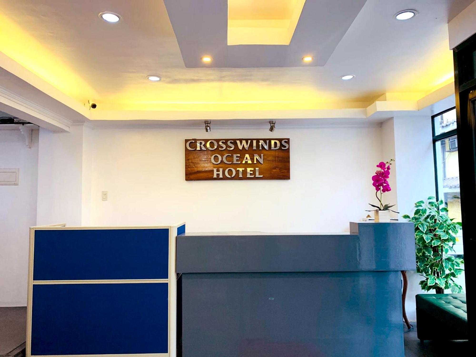 Crosswinds Hotel Paranaque City Екстериор снимка
