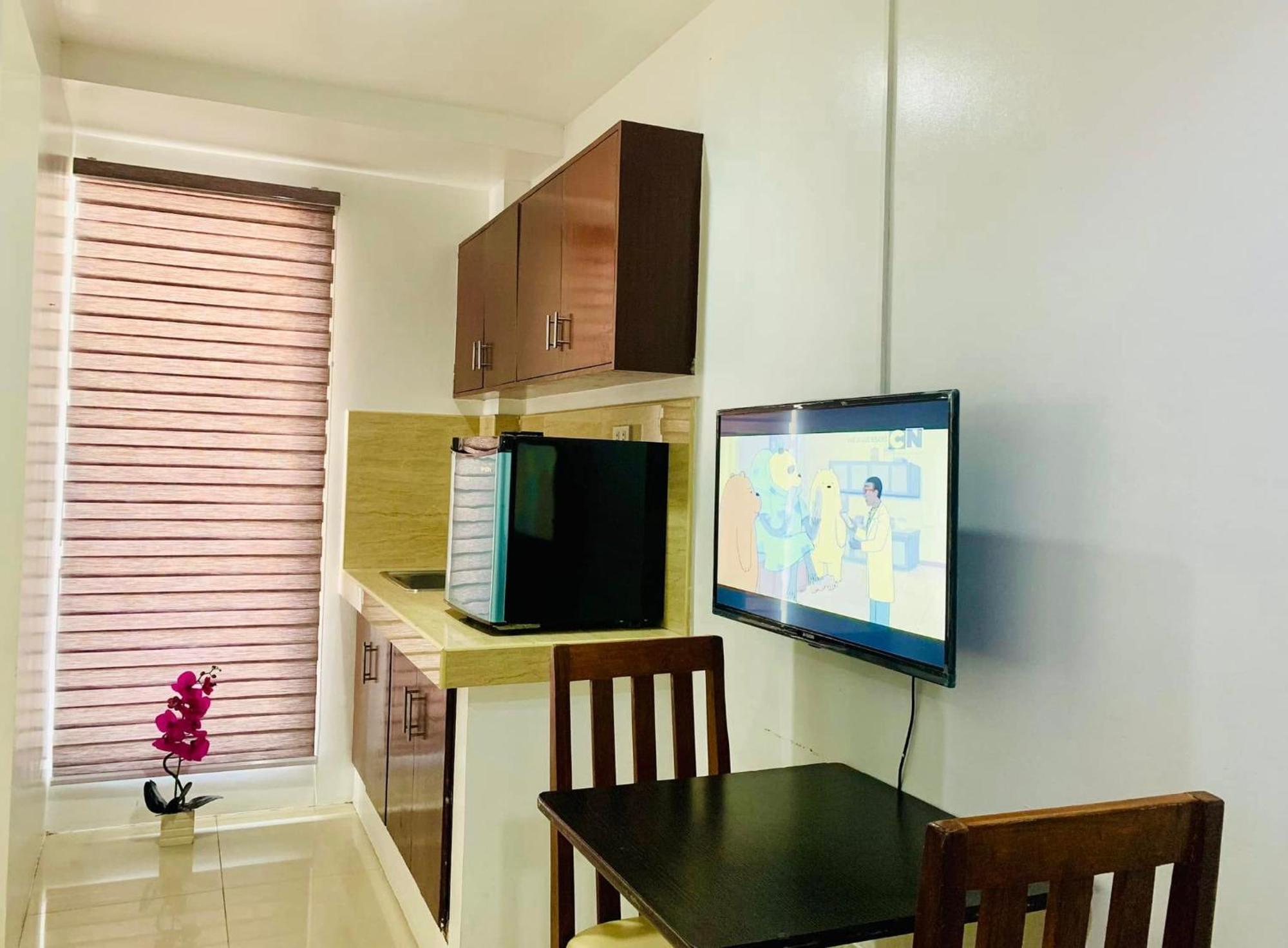 Crosswinds Hotel Paranaque City Екстериор снимка